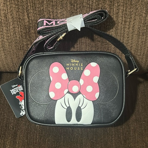 Disney BioWorld Minnie Mouse Appliqué Crossbody Bag - Picture 3 of 3